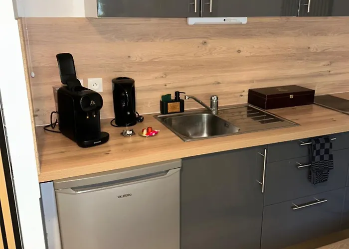 O Stras 25m Carre Appartement *